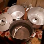 Продам рабочую соковарку.
